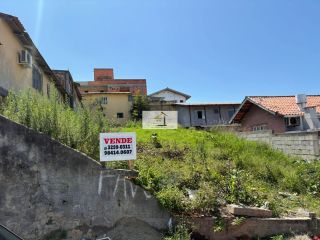 Oportunidade Única em Capoeiras! Terreno com Viabilidade para 6 Pavimentos e Até 1.200 m² de Construção