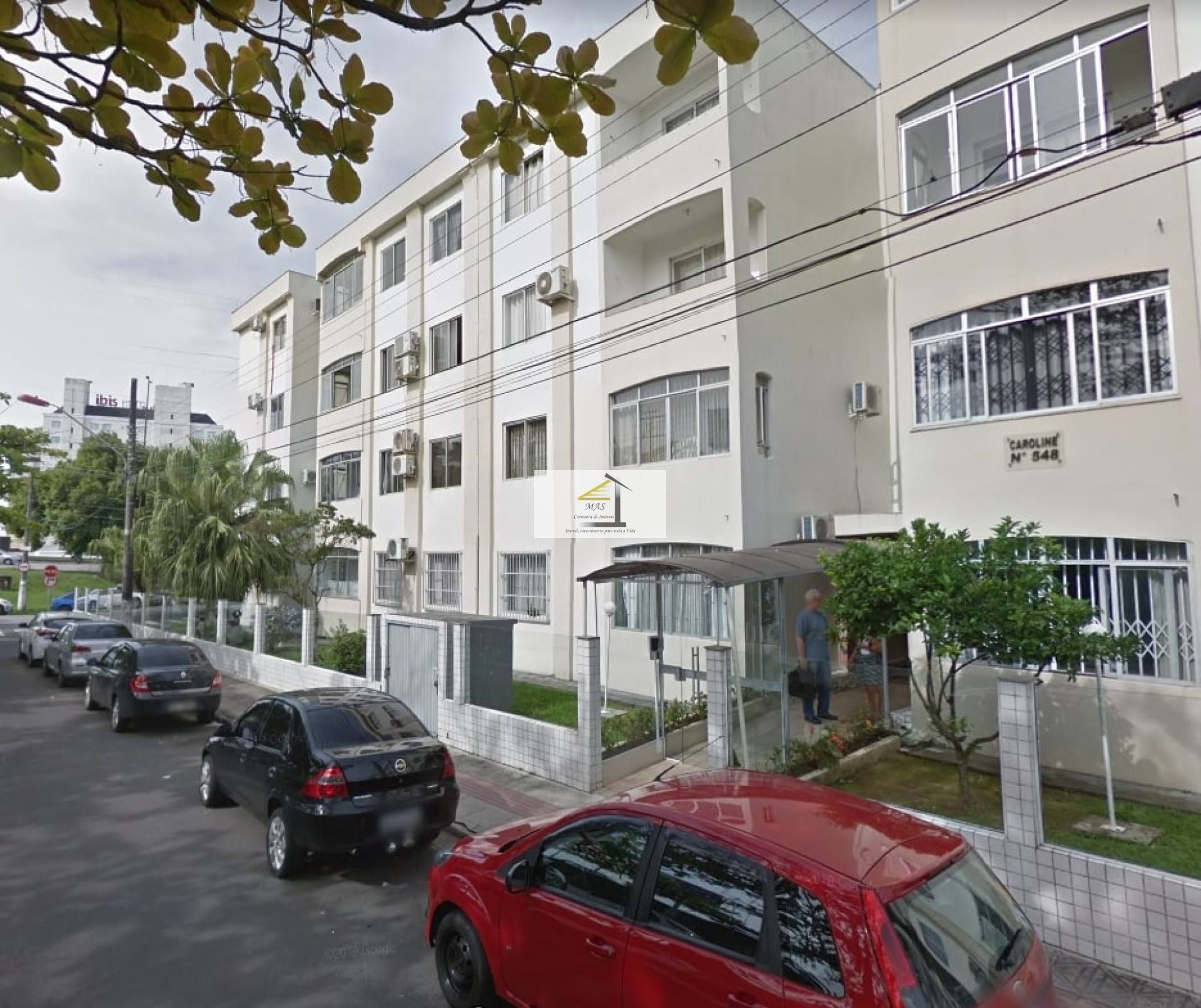 Apartamento Impecável com Garagem em Localização Privilegiada – Pronto para Morar