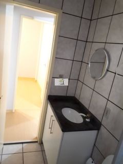 Apartamento Impecável com Garagem em Localização Privilegiada – Pronto para Morar