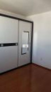 Apartamento de 2 Quartos com Sacada em Localização Privilegiada