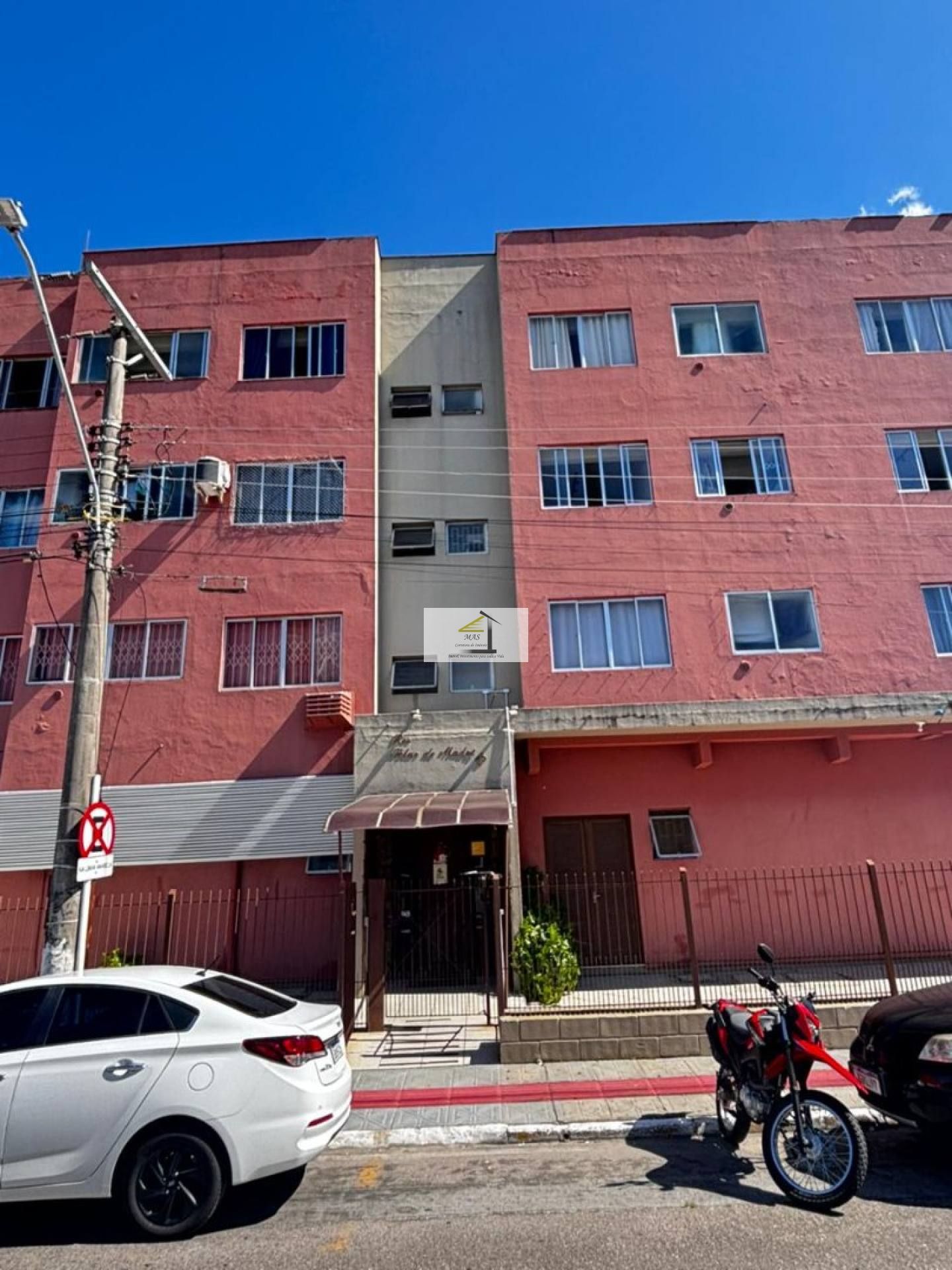 Apartamento 02 Quartos e Mobiliado eno Kobrasol