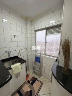 Apartamento à venda com vista para o mar e garagem no Kobrasol – Edifício Arcobaleno