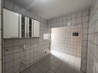 Excelente apartamento de 3 Dormitórios com Garagem na Praia Comprida – São José