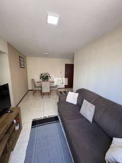 Excelente apartamento de 2 dormitórios no Kobrasol II