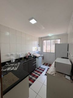 Excelente apartamento de 2 dormitórios no Kobrasol II