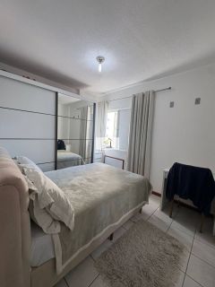 Apartamento com vista para o mar em excelente localização no Kobrasol