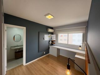 Lindo apartamento de 2 quartos com sacada gourmet e vista para o mar no Estreito