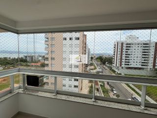 Lindo apartamento de 2 quartos com sacada gourmet e vista para o mar no Estreito