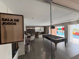 Apartamento Semi Mobiliado para Locação com Sacada