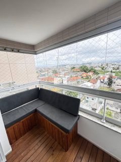 Apartamento Semi Mobiliado para Locação com Sacada