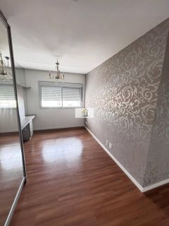 Apartamento Semi Mobiliado para Locação com Sacada