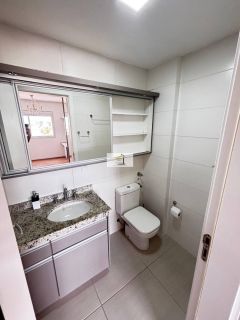 Apartamento Semi Mobiliado para Locação com Sacada