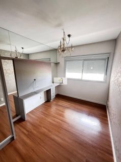 Apartamento Semi Mobiliado para Locação com Sacada