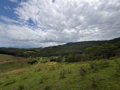 Lotes Exclusivos de 3.000 m² em Condomínio Rural – Vista Panorâmica