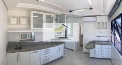 Sala comercial à venda em prédio comercial em excelente localização KOBRASOL