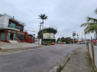 Linda loja comercial bem localizada com 200m² pronta para implantação de restaurante