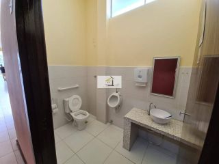 Linda loja comercial bem localizada com 200m² pronta para implantação de restaurante