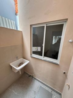 Linda casa de 03 QUARTOS - Em Forquilhas