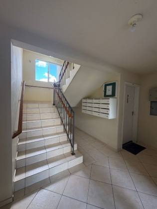 Excelente apartamento de 2 quartos com sacada no Caminho do Sol – Lazer completo em Palhoça