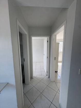 Excelente apartamento de 2 quartos com sacada no Caminho do Sol – Lazer completo em Palhoça