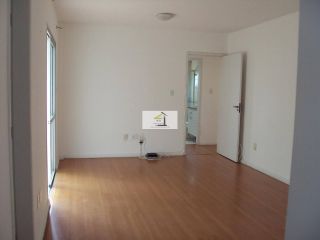 Excelente apartamento de 03 quartos, sacada e garagem no Kobrasol.