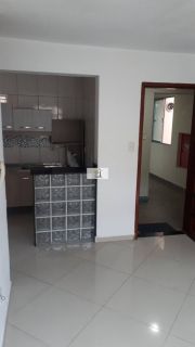 Apartamento em excelente localização com 03 quartos e estacionamento.