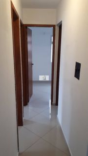 Apartamento em excelente localização com 03 quartos e estacionamento.