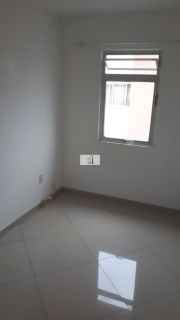 Apartamento em excelente localização com 03 quartos e estacionamento.