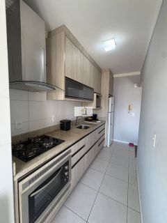 O APARTAMENTO QUE VOCÊ PROCURAVA - DUAS SACADAS, SUÍTE E GARAGEM LIVRE E COBERTA