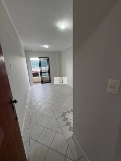 APARTAMENTO À VENDA – 1 SUÍTE E GARAGEM COBERTA | KOBRASOL | SÃO JOSÉ