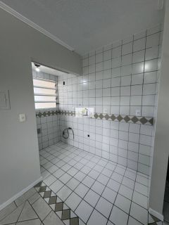 APARTAMENTO À VENDA – 1 SUÍTE E GARAGEM COBERTA | KOBRASOL | SÃO JOSÉ