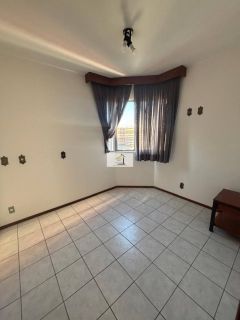 Apartamento Completo para Locação: 3 Quartos, Suíte e Infraestrutura de Lazer