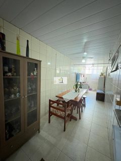Apartamento térreo no Kobrasol, 3 dormitórios com suíte e espaço gourmet | Estuda permuta por apto no norte da ilha