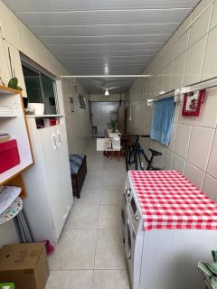 Apartamento térreo no Kobrasol, 3 dormitórios com suíte e espaço gourmet | Estuda permuta por apto no norte da ilha