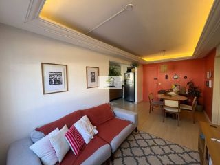 Invista ou more na Trindade: apartamento de 2 dormitórios com garagem