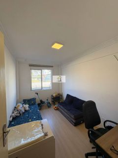 Invista ou more na Trindade: apartamento de 2 dormitórios com garagem