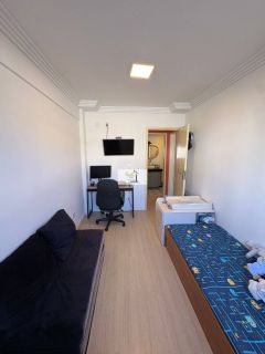 Invista ou more na Trindade: apartamento de 2 dormitórios com garagem