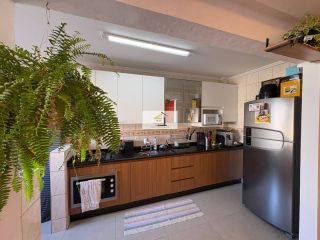 Invista ou more na Trindade: apartamento de 2 dormitórios com garagem