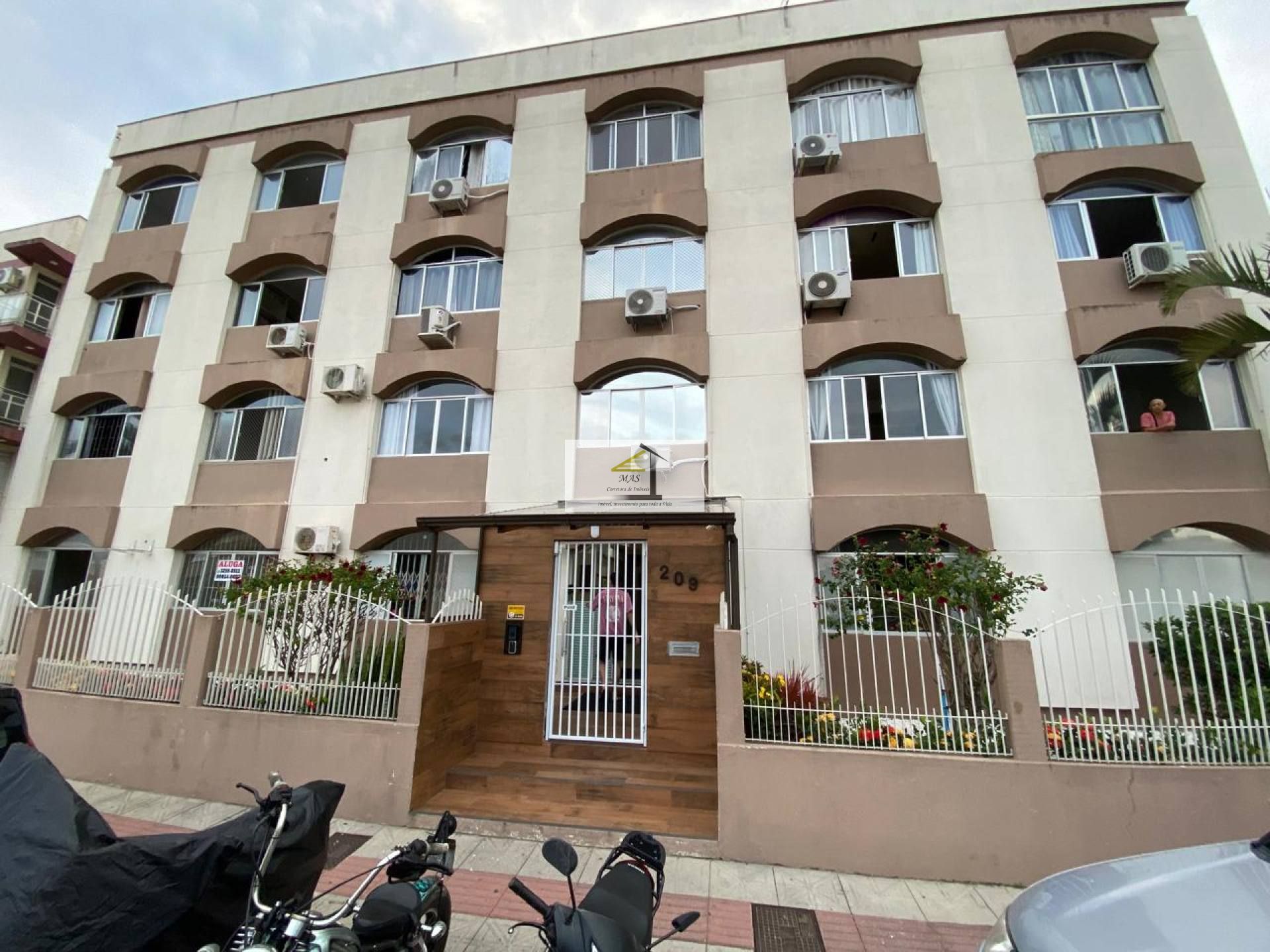 Apartamento de 01 quarto ideal pra quem busca localização e comodidade!