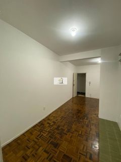 Apartamento de 01 quarto ideal pra quem busca localização e comodidade!