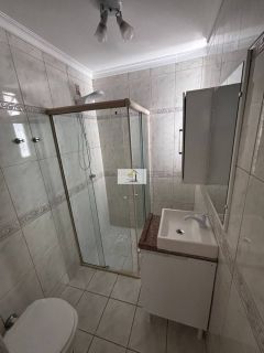 Apartamento com 2 quartos com garagem bem localizado no Kobrasol