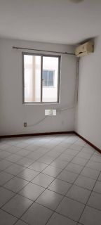 Lindo apartamento de 2 quartos em Praia Comprida - São José - SC