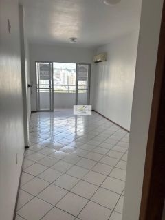 Apartamento 2 Quartos com Sacada e Excelente Localização no Bairro Campinas