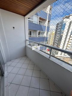 Apartamento 2 Quartos com Sacada e Excelente Localização no Bairro Campinas