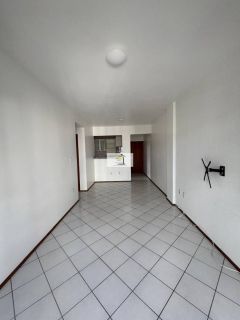 Apartamento 2 Quartos com Sacada e Excelente Localização no Bairro Campinas