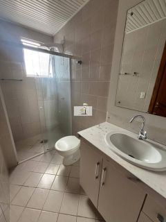 Apartamento 2 Quartos com Sacada e Excelente Localização no Bairro Campinas