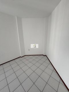 Apartamento 2 Quartos com Sacada e Excelente Localização no Bairro Campinas