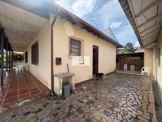 Terreno à venda com 660 m² e excelente viabilidade construtiva, com casa e duas kitnets edificadas - Picadas do Norte
