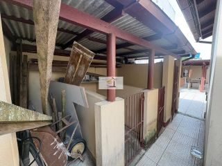 Terreno à venda com 660 m² e excelente viabilidade construtiva, com casa e duas kitnets edificadas - Picadas do Norte