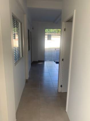 Lindo ponto comercial na Ponta de Baixo - São José